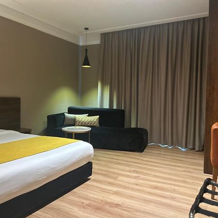 Yto Boutique Hotel คาซาบลังกา ภายนอก รูปภาพ